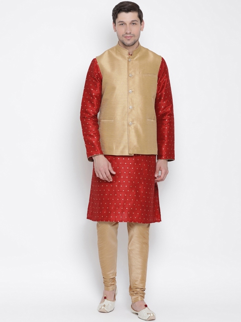 

VASTRAMAY Men Maroon & Beige Solid Kurta with Churidar