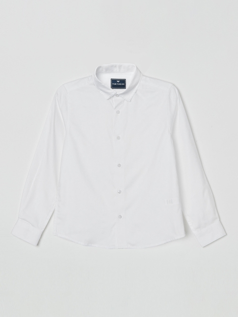 

Fame Forever by Lifestyle Boys White Slim Fit Solid Casual Shirt
