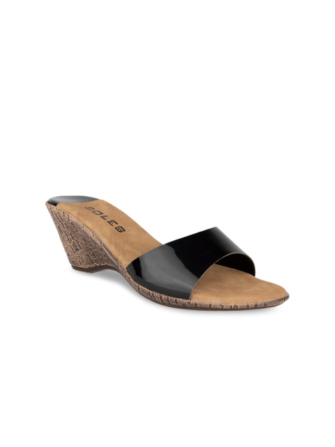 

SOLES Women Black Solid Heels