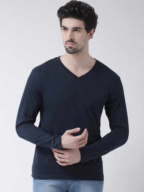 

Friskers Men Navy Blue Solid Slim-Fit V-Neck T-shirt