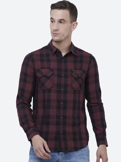 

Mufti Men Burgundy & Black Slim Fit Checked Casual Shirt