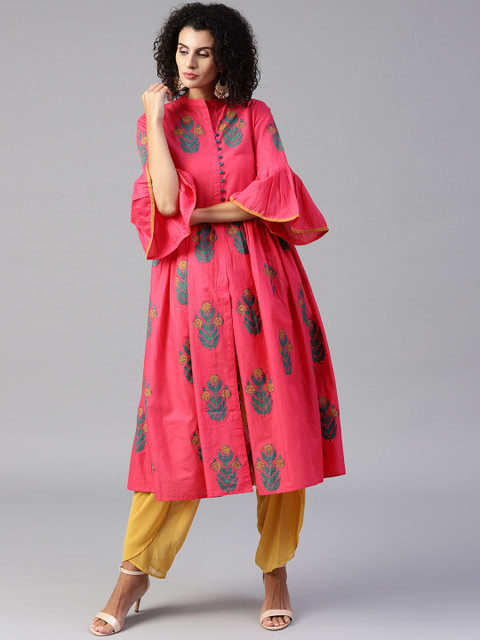 

Tulsattva Women Pink & Green Block Printed Straight Kurta