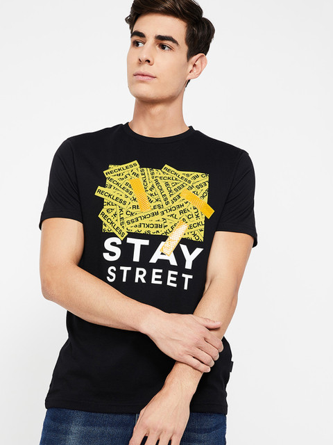 

Bossini Men Black Printed Round Neck T-shirt