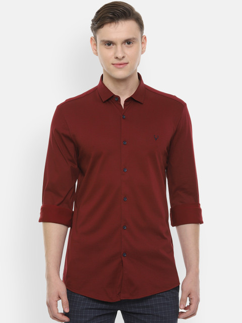

Allen Solly Men Maroon Slim Fit Printed Casual Shirt