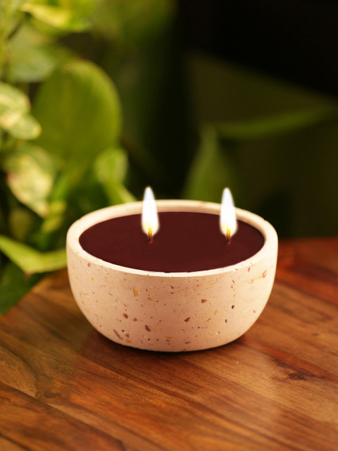 

ExclusiveLane Pink & Maroon The Pinky Poem Scented Wax Candle With Holder