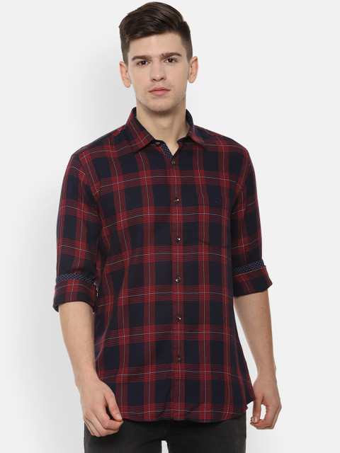

Van Heusen Sport Men Navy Blue & Red Slim Fit Checked Casual Shirt
