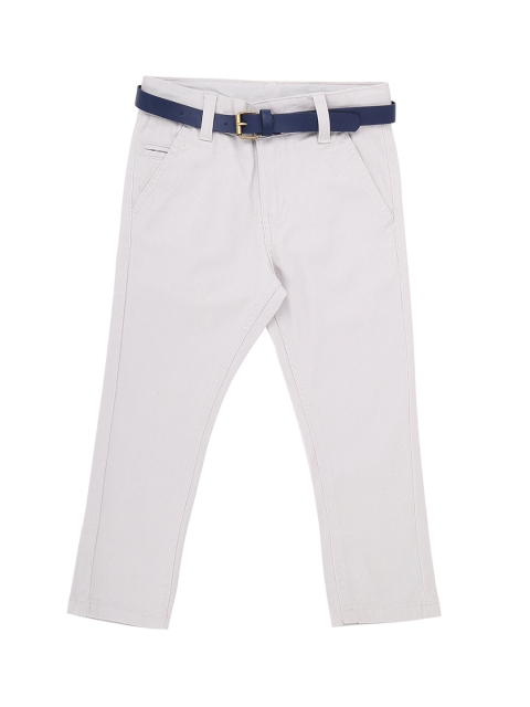 

Pantaloons Junior Boys Off-White Regular Fit Solid Regular Trousers