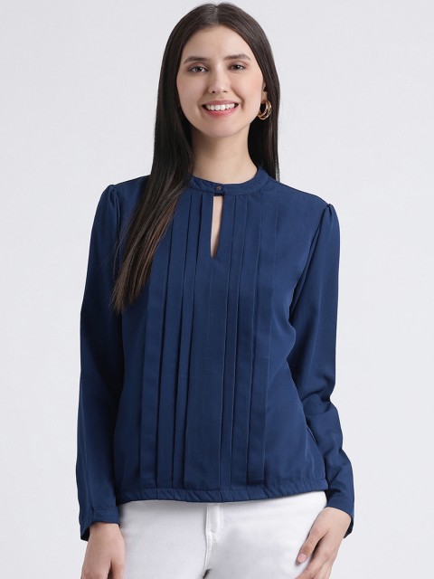 

AkaAyu Women Navy Blue Solid Top