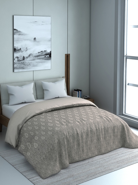

SPACES Grey & Beige Ethnic Motifs AC Room 300 GSM Double Bed Comforter