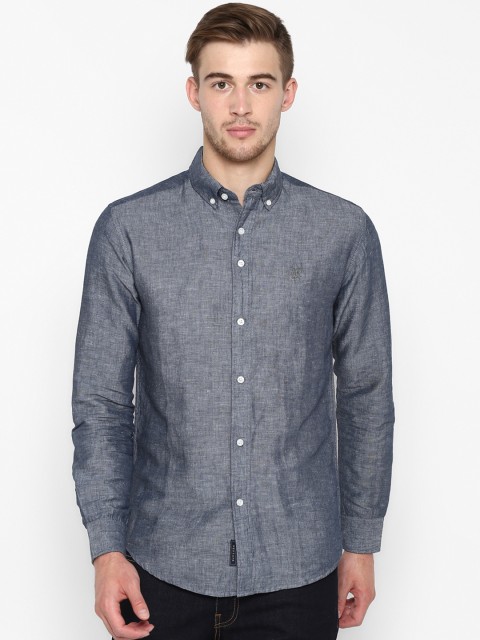 

Red Tape Men Grey Regular Fit Solid Casual Shirt