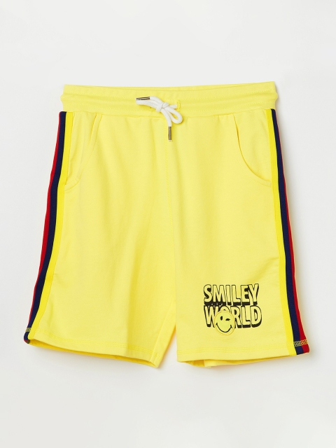 

Smiley World Boys Yellow Printed Regular Fit Regular Shorts
