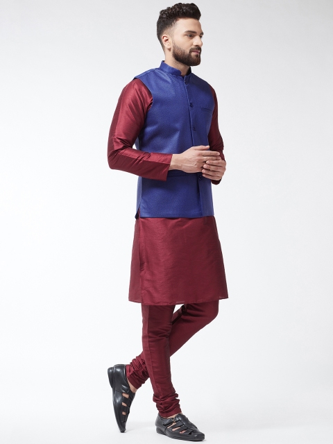 

SOJANYA Men Maroon Solid Kurta And Churidar With Jacket