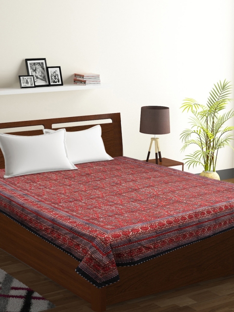 

VarEesha Red & Beige Printed Cotton Double Bed Cover