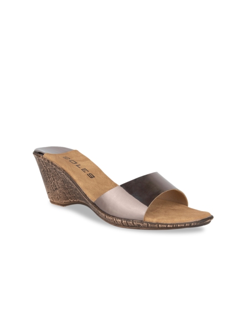 

SOLES Women Copper-Toned Solid Heels