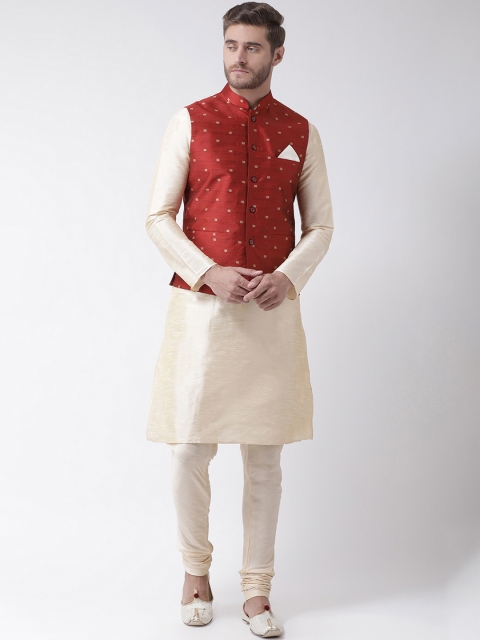 

DEYANN Men Cream-Coloured Solid Kurta Set