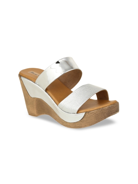 

Bruno Manetti Women Silver-Toned Solid Heels