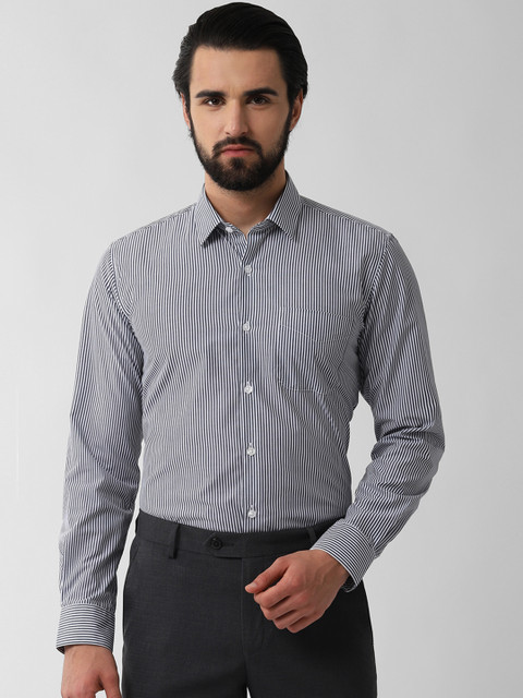 

Peter England Men Grey & White Slim Fit Striped Formal Shirt