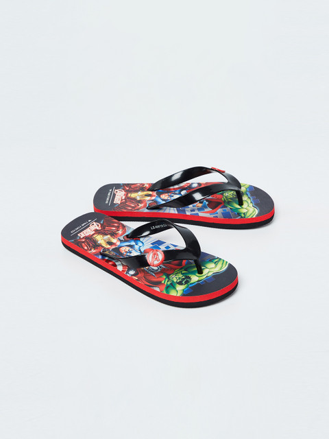 

Fame Forever by Lifestyle Boys Black & Red Avengers Printed Thong Flip-Flops