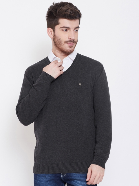 

Duke Men Grey Solid Sweater