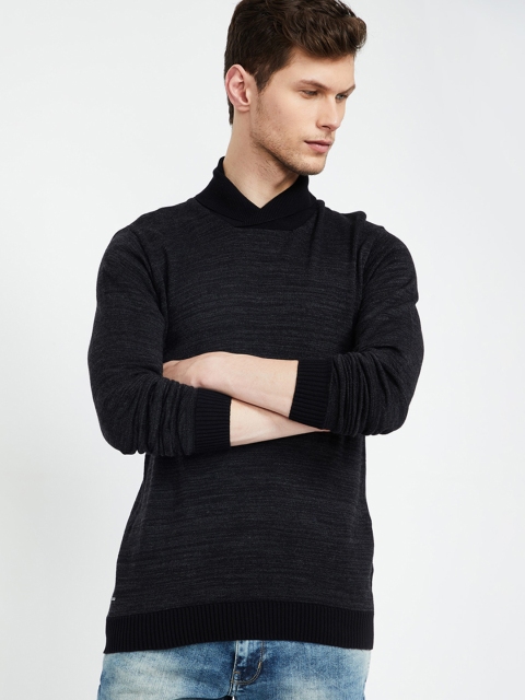 

Forca by Lifestyle Men Black Solid Sweater