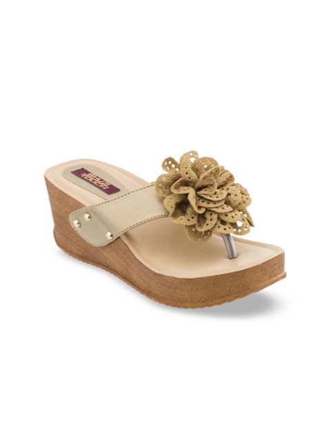 

SHUZ TOUCH Women Beige Solid Sandals
