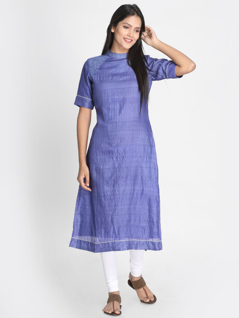 

Nakshi Women Blue Embroidered Straight Kurta
