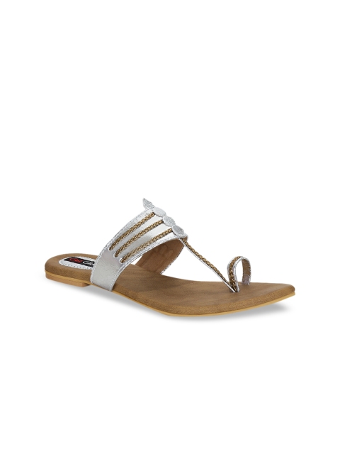 

Get Glamr Women Silver-Toned Textured One Toe Flats