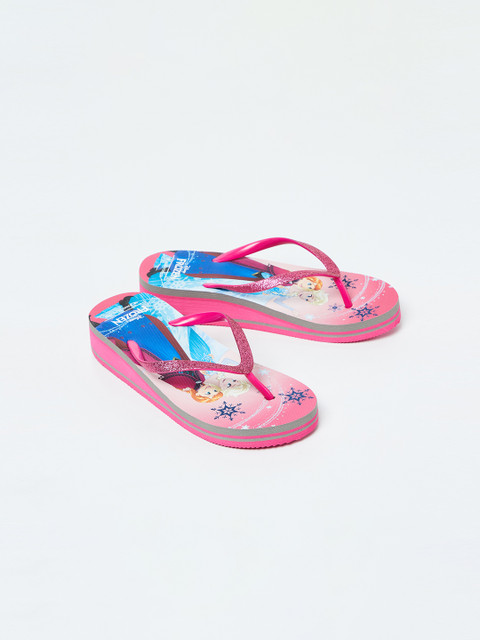 

Fame Forever by Lifestyle Girls Pink & Blue Frozen Printed Thong Flip-Flops