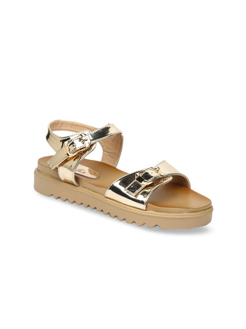 

VALIOSAA Women Gold-Toned Solid Synthetic Patent Open Toe Flats