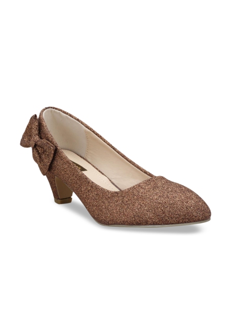 

Flat n Heels Women Copper-Toned Shimmery Pumps