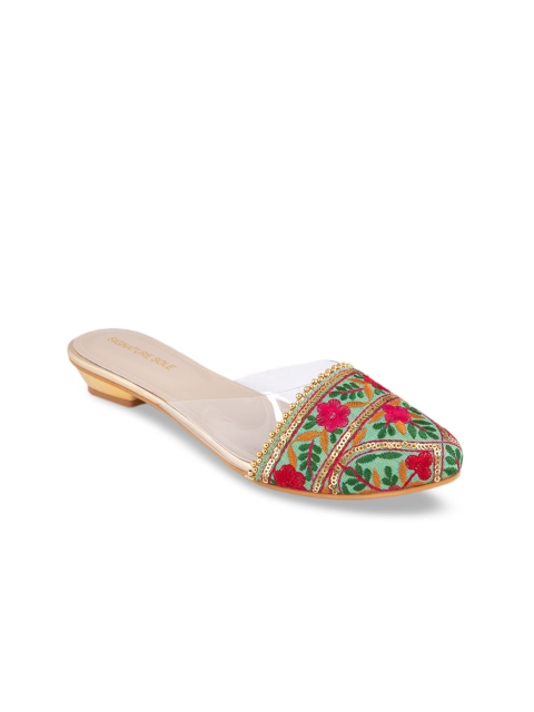 

Signature Sole Women Green & Gold-Toned Woven Design Mojaris