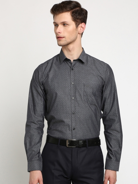 

Crocodile Men Charcoal Grey Slim Fit Self Design Formal Shirt