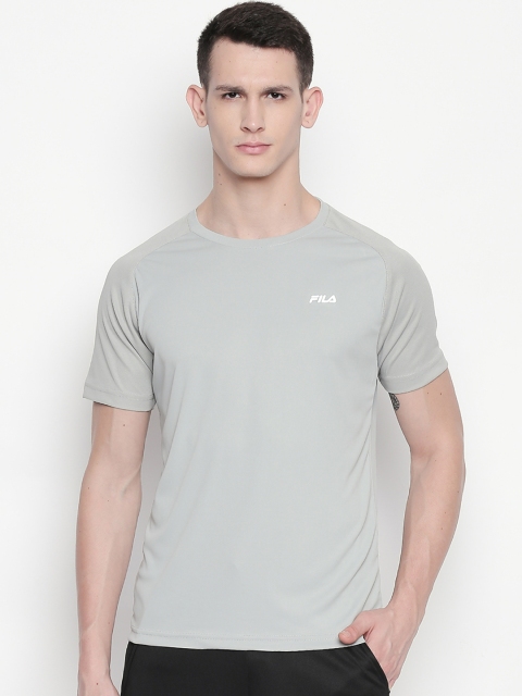 

FILA Men Grey Solid Round Neck T-shirt