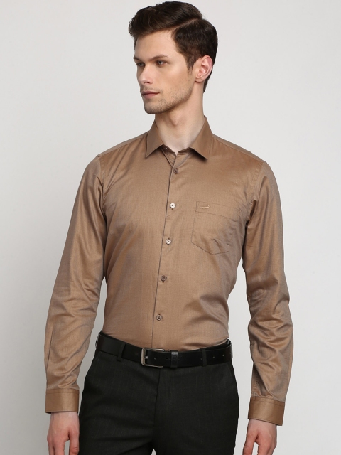 

Crocodile Men Brown Slim Fit Self Design Party Shirt