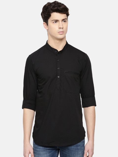 

Cross Court Men Black Solid Straight Kurta