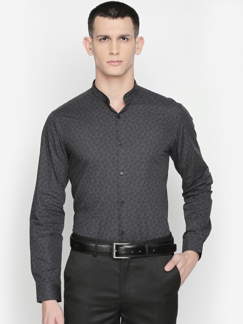 

RICHARD PARKER by Pantaloons Men Black Slim Fit Printed Formal Shirt