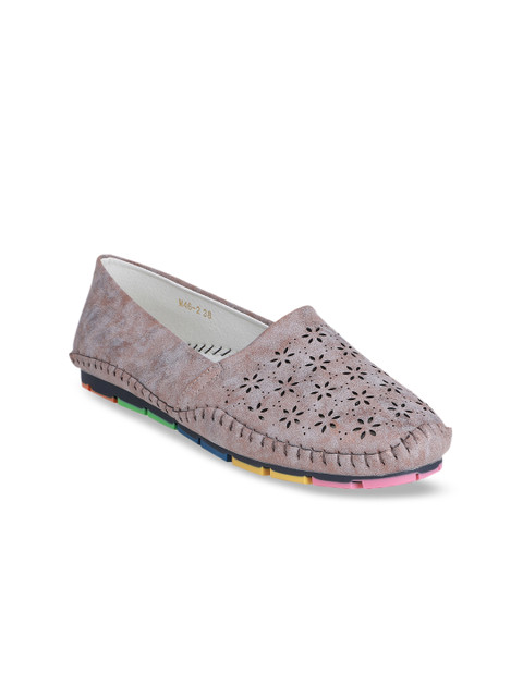 

pelle albero Women Brown Laser Cut Slip-On Sneakers