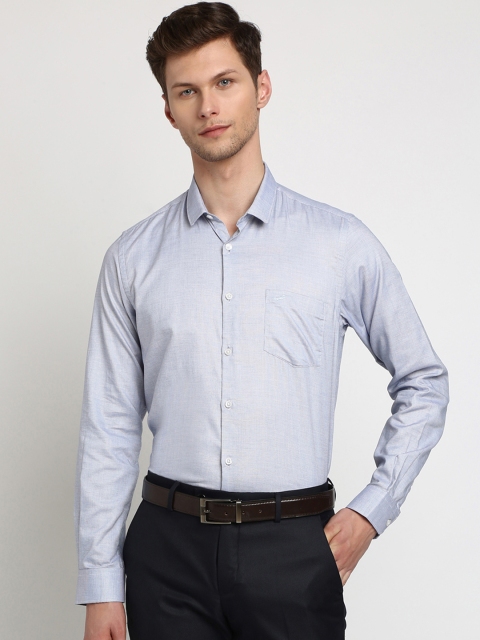 

Crocodile Men Blue Slim Fit Checked Chambray Formal Shirt