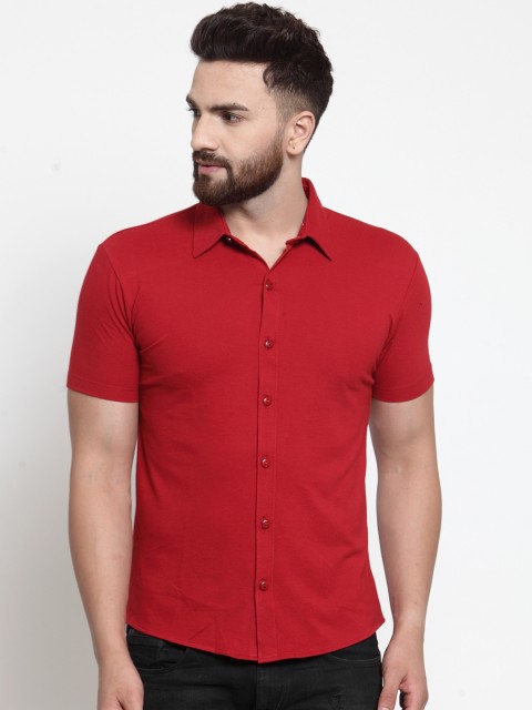 

WILD WEST Men Red Regular Fit Solid Casual Shirt