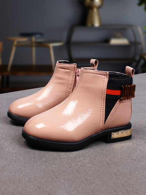 

Walktrendy Boys Peach-Coloured Solid Synthetic Mid-Top Flat Boots