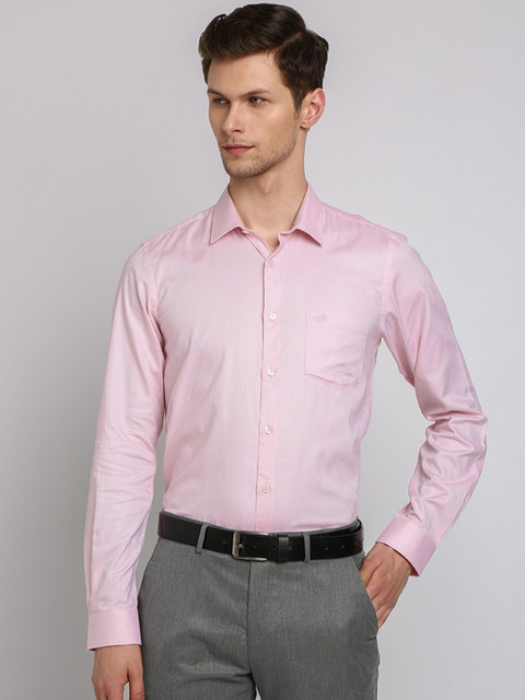 

Crocodile Men Pink Slim Fit Solid Formal Shirt