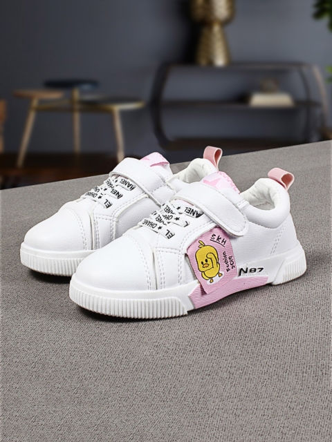 

Walktrendy Girls Pink Slip-On Sneakers