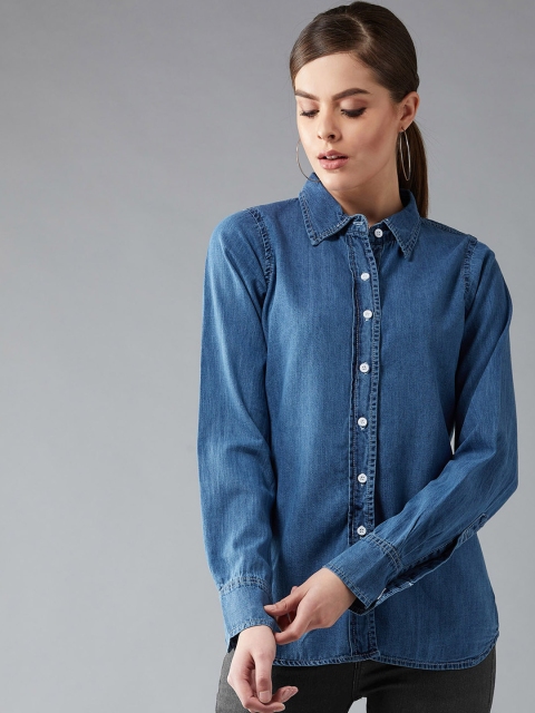 

DOLCE CRUDO Women Blue Regular Fit Solid Casual Denim Shirt