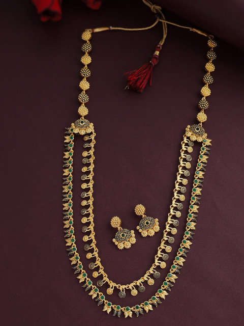 

Voylla Women Gold-Toned Jewellery Set