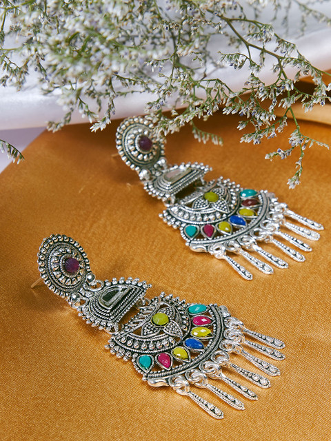 

ZeroKaata Silver-Toned & Handcrafted Classic Drop Earrings