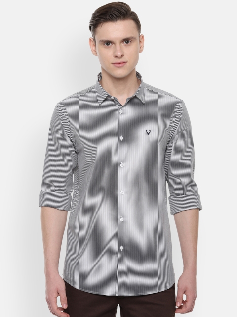 

Allen Solly Men White Slim Fit Striped Casual Shirt