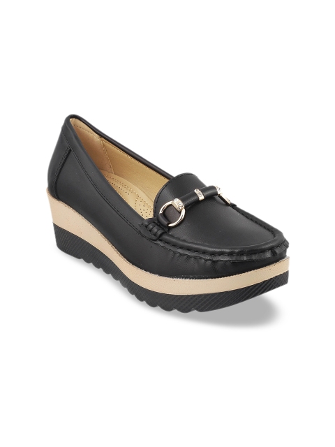 

Metro Women Black Solid Pumps