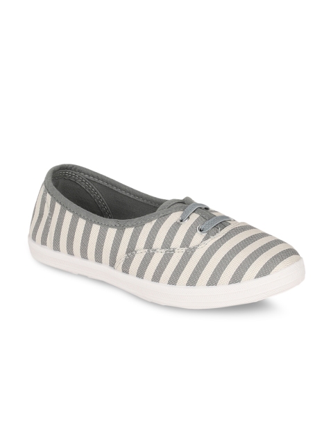 

People Women Grey Slip-On Sneakers