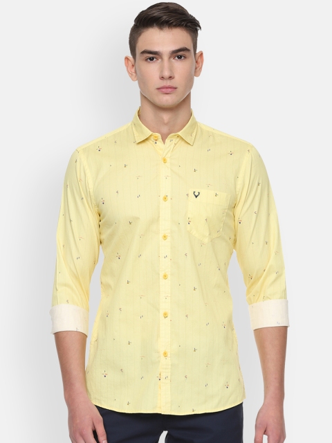 Solly Jeans Co. Men Yellow Regular Fit Printed Casual Shirt