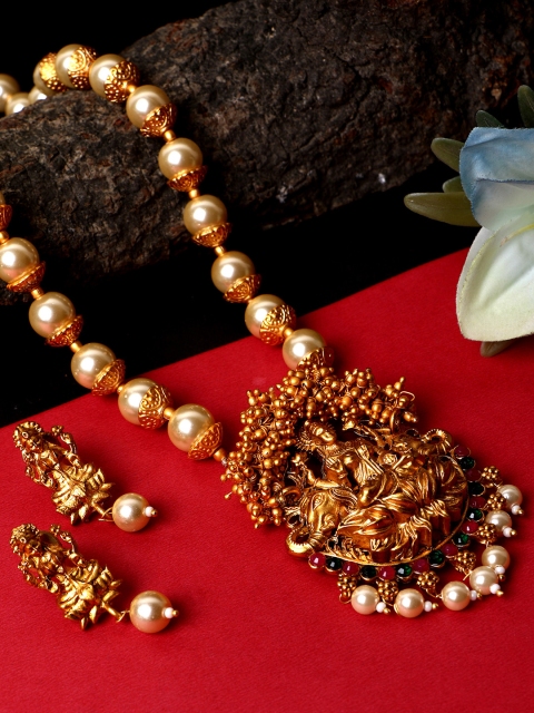 

ANIKAS CREATION Women Gold-Plated Temple Jewellery Set